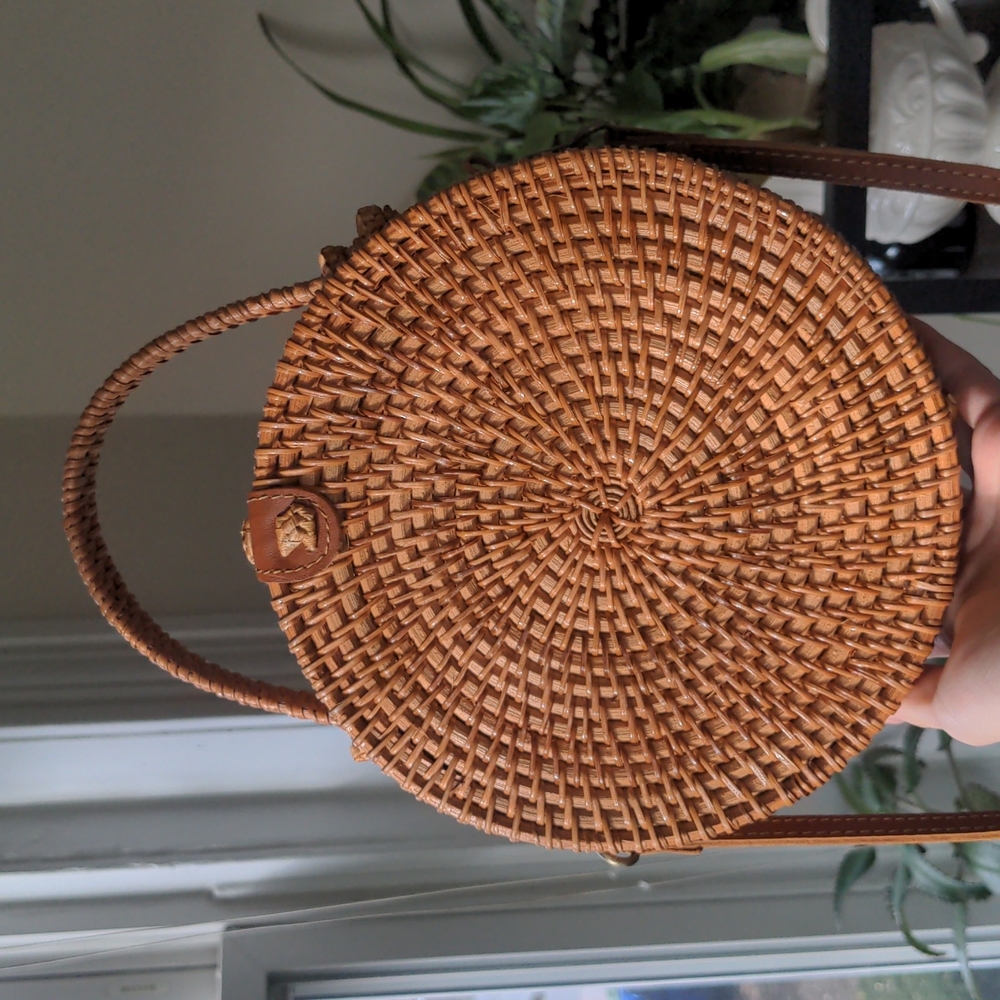 Basket straw circle braided bag